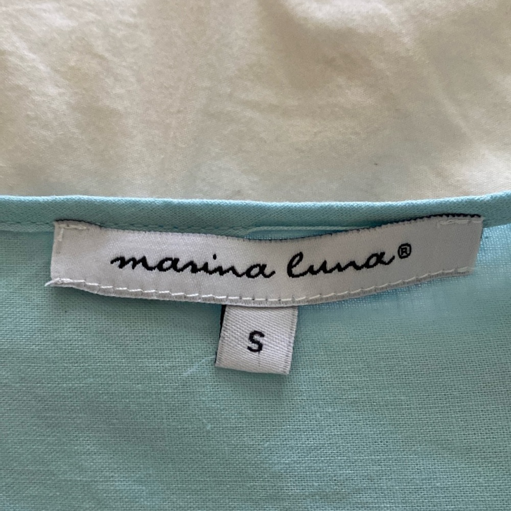 Marina Luna linen blend top beach vacation holiday cruise - Picture 6 of 8